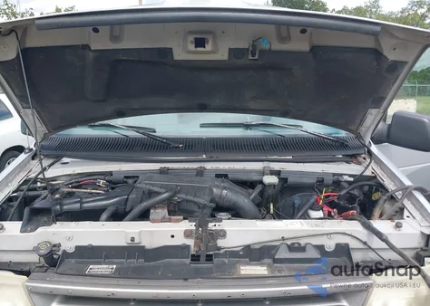 1994 Ford Econoline E150 Van from USA, damaged, VIN 1FDEE14H6RHB26385